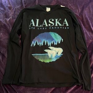 Alaska Polar Northern Lights The Last Frontier Black Long Sleeve Shirt (Men’s L)